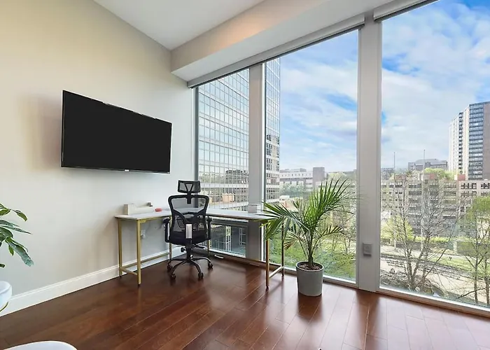 Hostwise - The Washington At Chatham - Free Parking, Great Views, Across From Ppg Arena * Pittsburgh